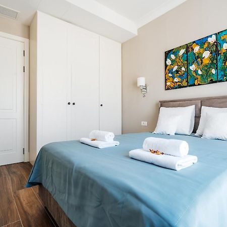 Lustica Apartments Central Тиват Экстерьер фото