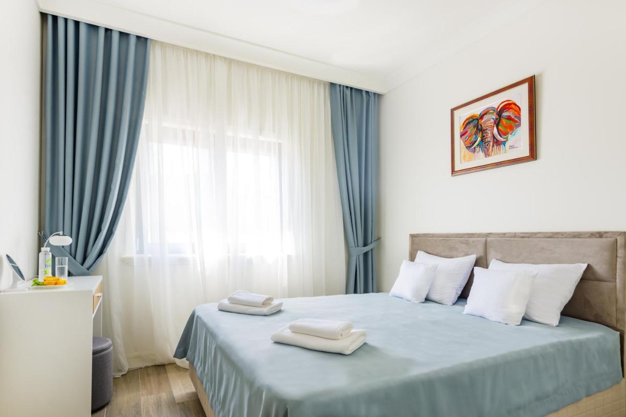 Lustica Apartments Central Тиват Экстерьер фото