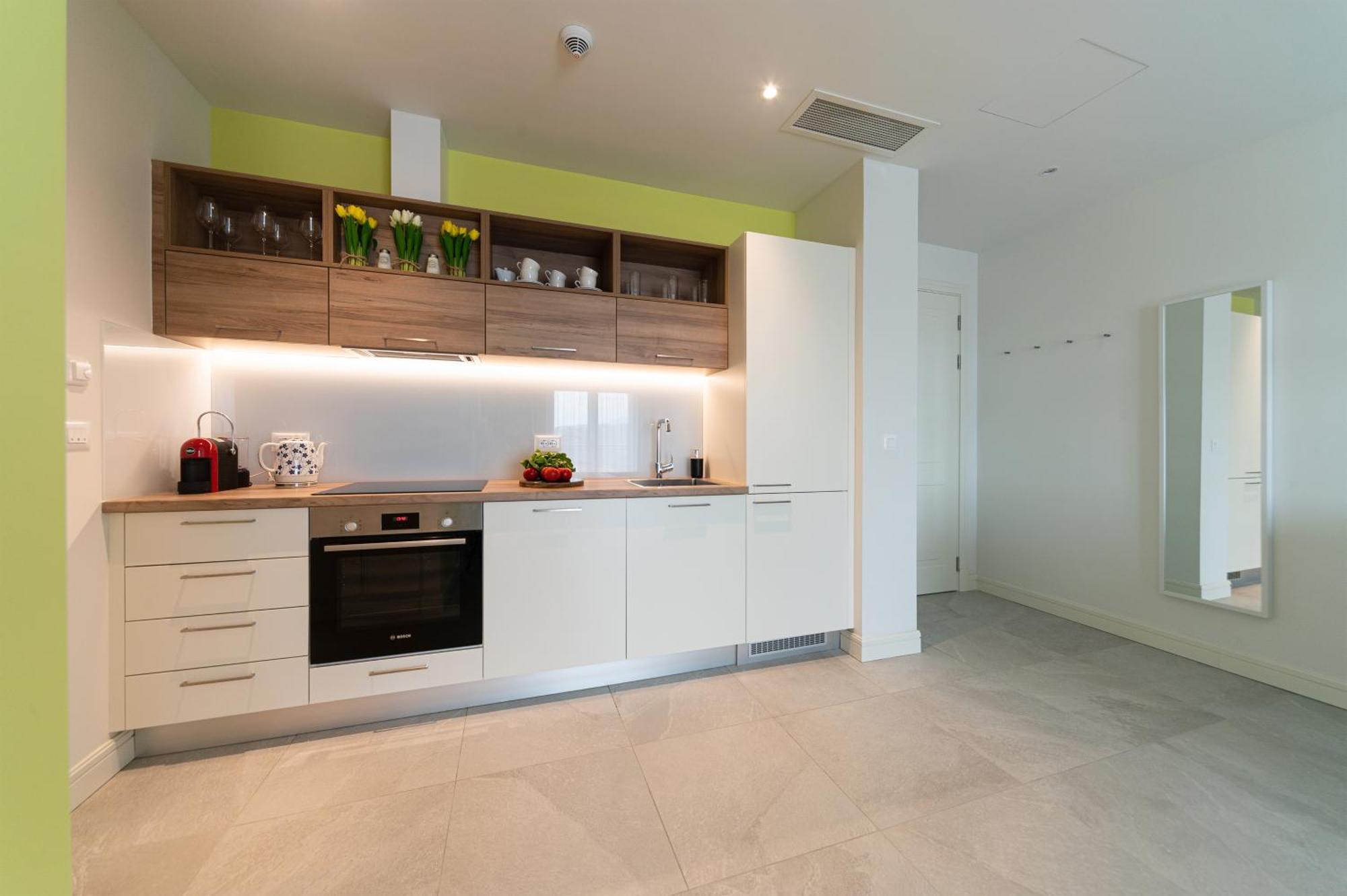 Lustica Apartments Central Тиват Экстерьер фото