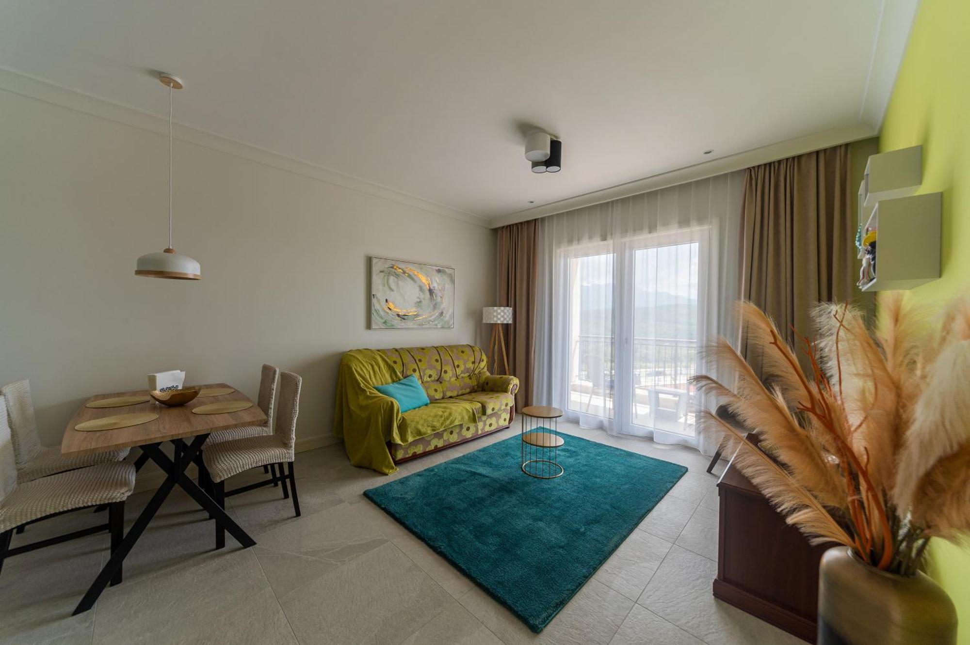 Lustica Apartments Central Тиват Экстерьер фото