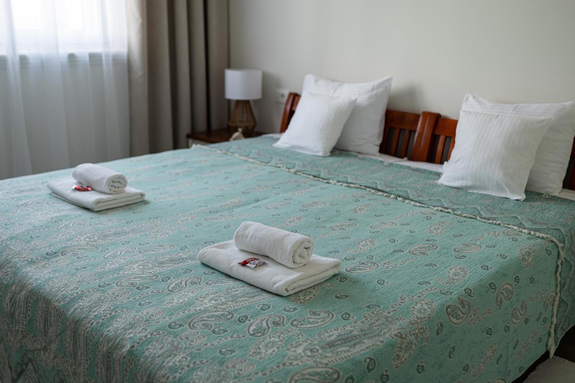 Lustica Apartments Central Тиват Экстерьер фото