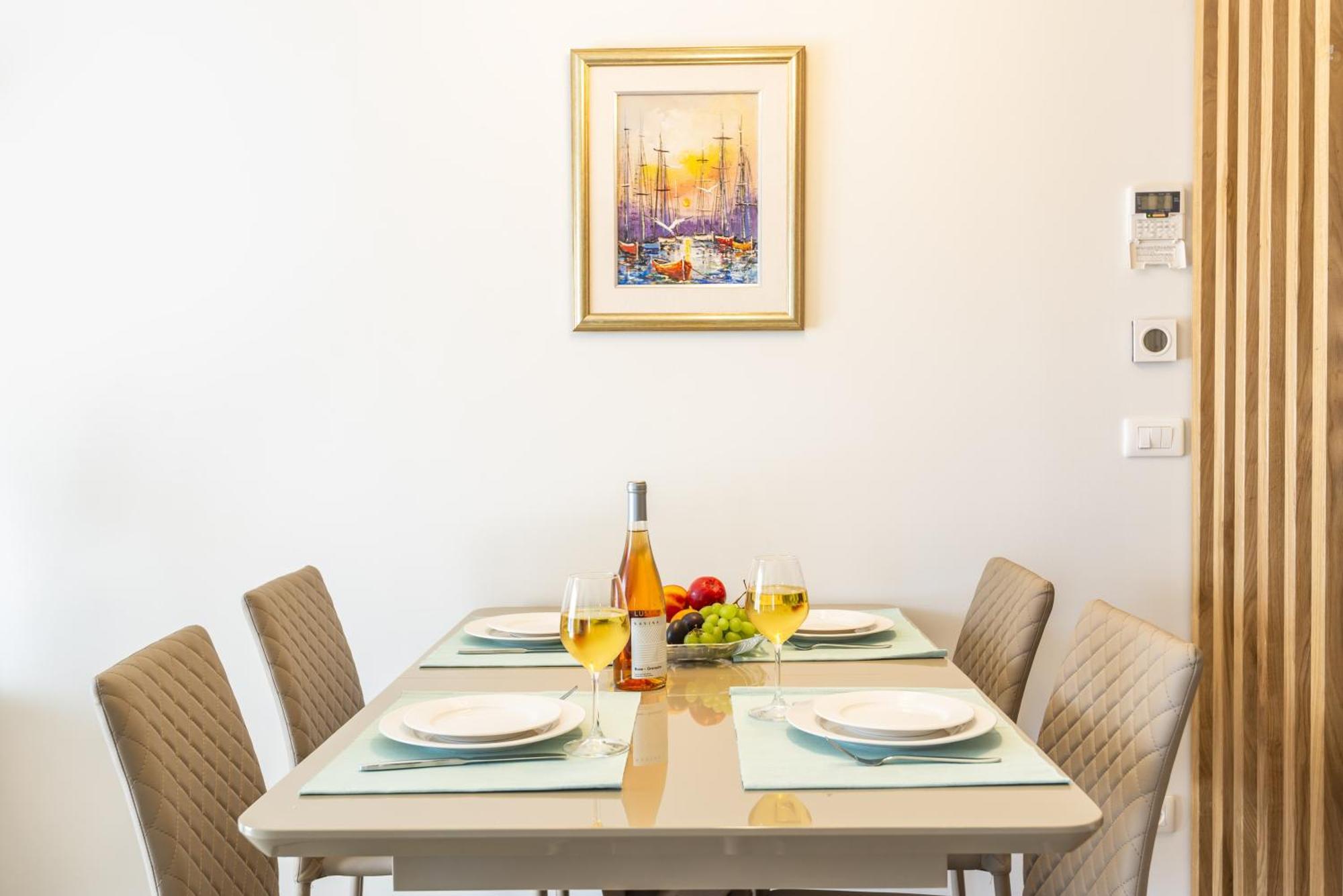 Lustica Apartments Central Тиват Номер фото