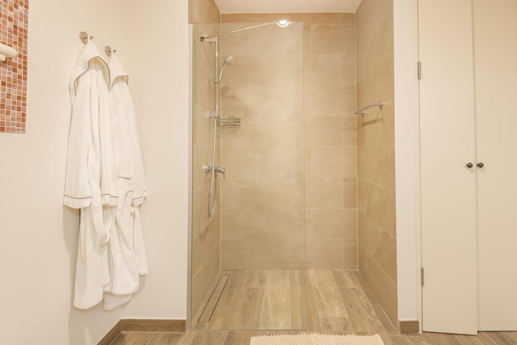 Lustica Apartments Central Тиват Номер фото