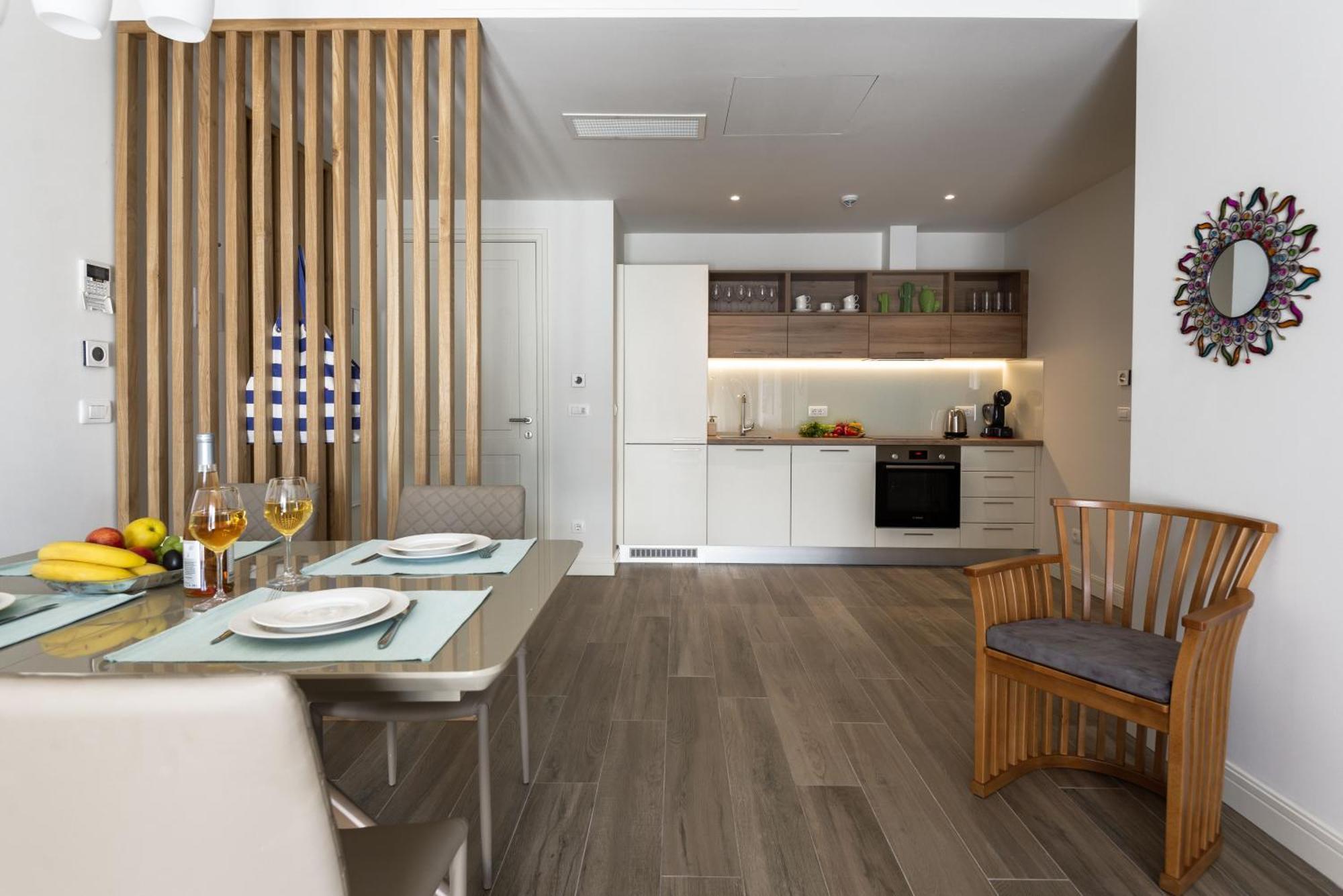 Lustica Apartments Central Тиват Номер фото
